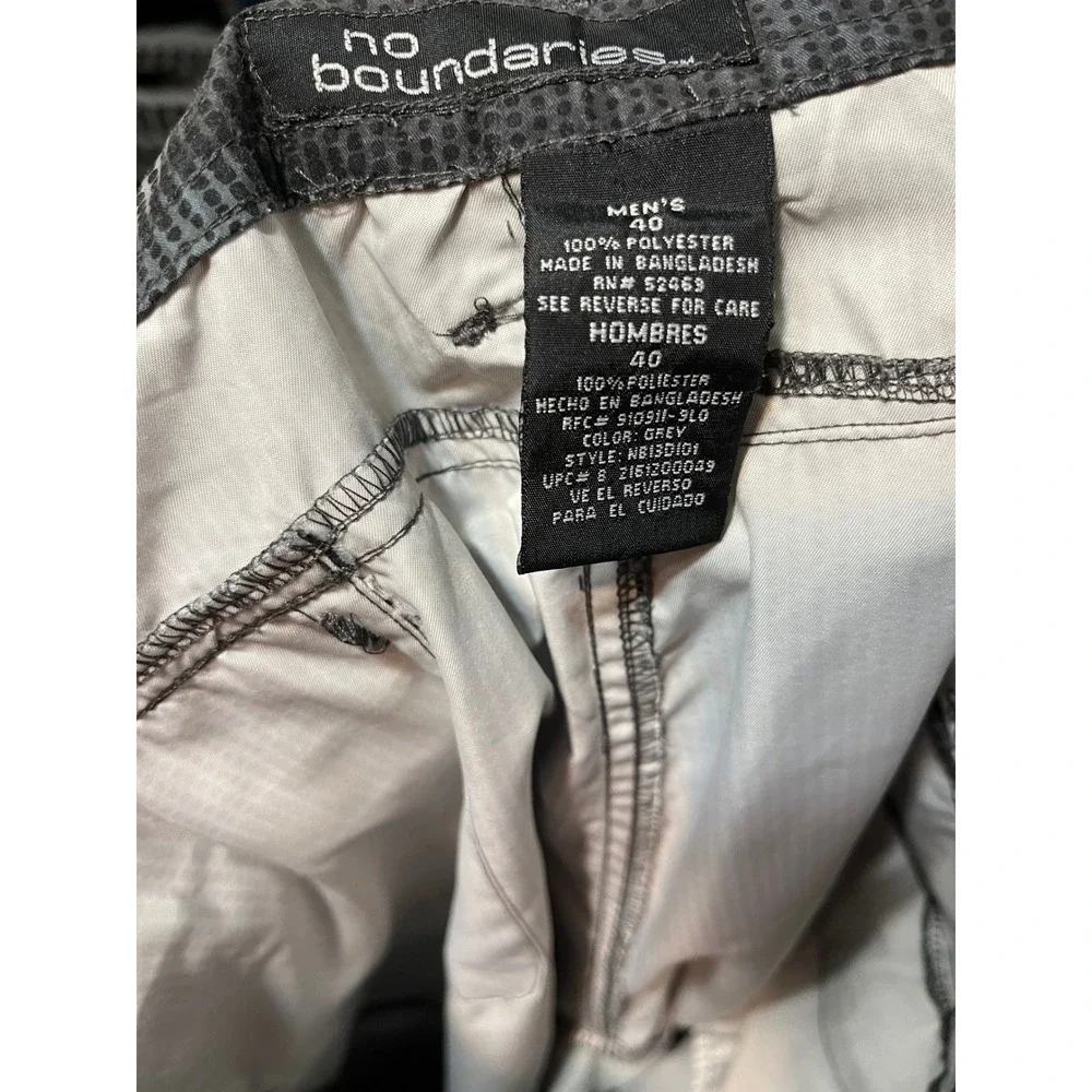 No Boundaries Mens‎ Cargo Shorts Size 40 Camo Print Zip Pockets Casual Outdoor